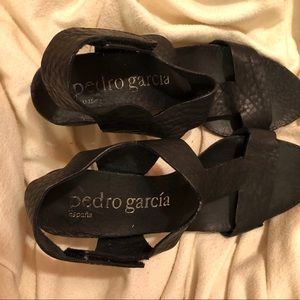 Pedro Garcia pebbles leather sandals